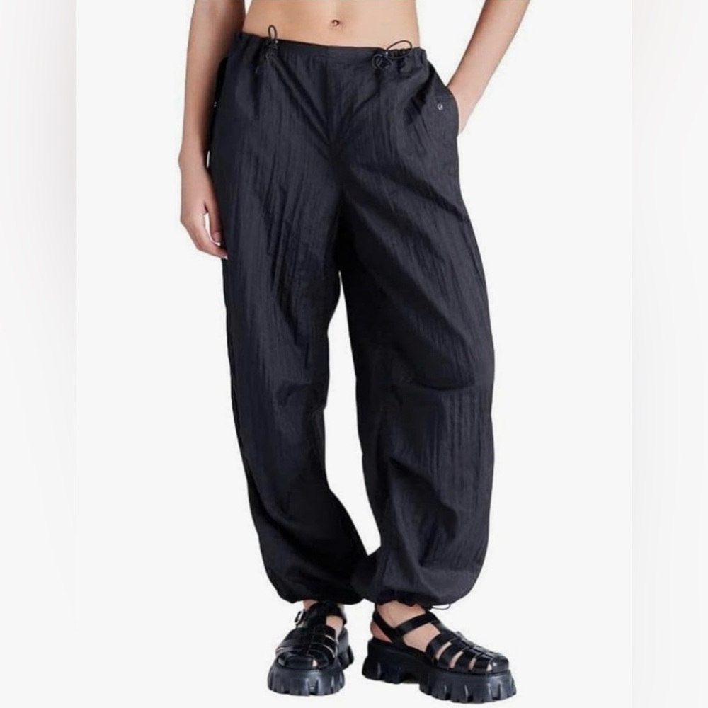 Steve Madden Black Jogger Parachute Larsa Pant